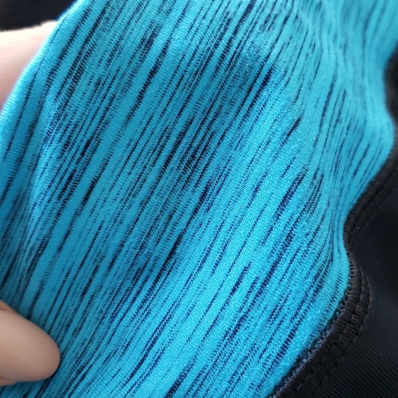 ⭐️3/ $30⭐️ Champion Women's Cropped Activewear Leggings Blue Black Stretch Sz L - Picture 6 of 13